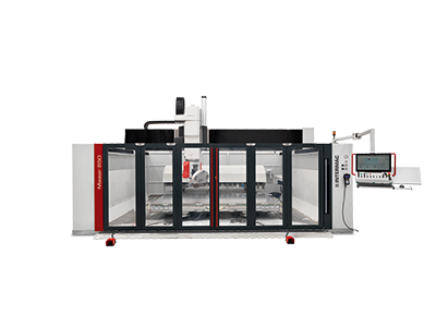 The evolution of large Intermac machining centres for the machining of sheets, slabs and blocks of natural and composite stone. Master 850